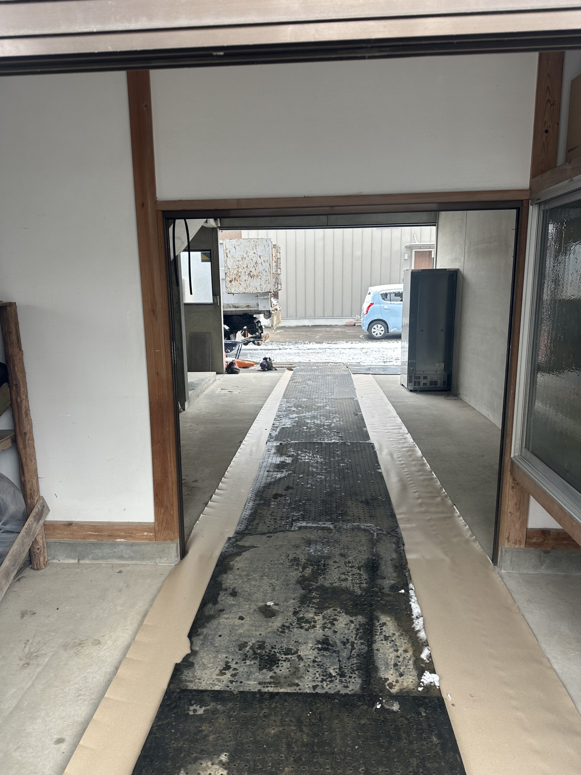 福島県須賀川市 コンクリート池 解体撤去工事 - 株式会社H&Sプランニング